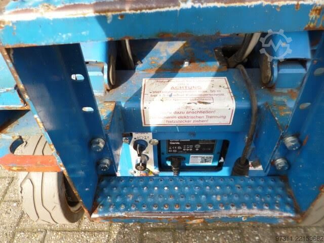 Schaarlift SkyJack SJIII 3219