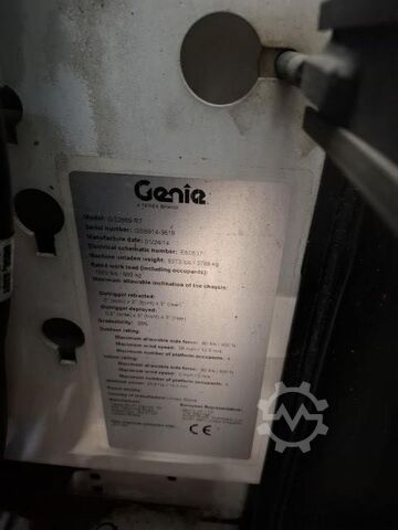 Thang máy cắt kéo Genie GS-2669RT OR