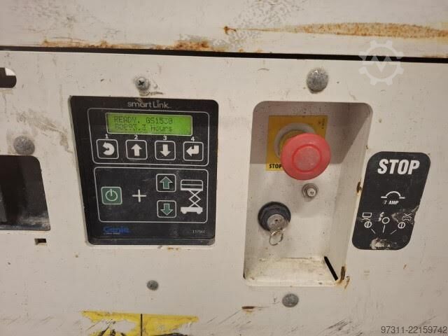 Thang máy cắt kéo Genie GS-1532