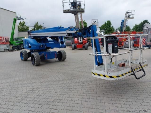 Αρθρωτή τηλεσκοπική πλατφόρμα εργασίας Niftylift HR28 HYBRID 4X4