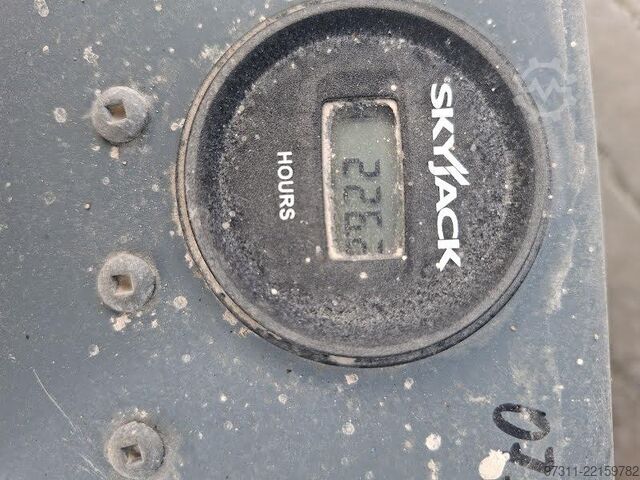 Ψαλίδι ανύψωσης SkyJack SJIII 3219