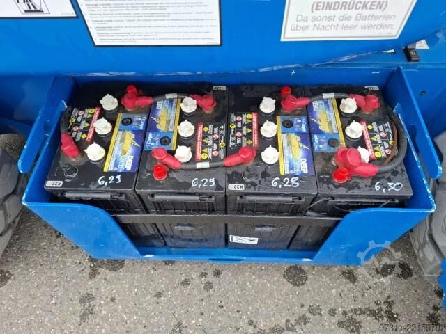 Αρθρωτή τηλεσκοπική πλατφόρμα εργασίας Niftylift HR15NE