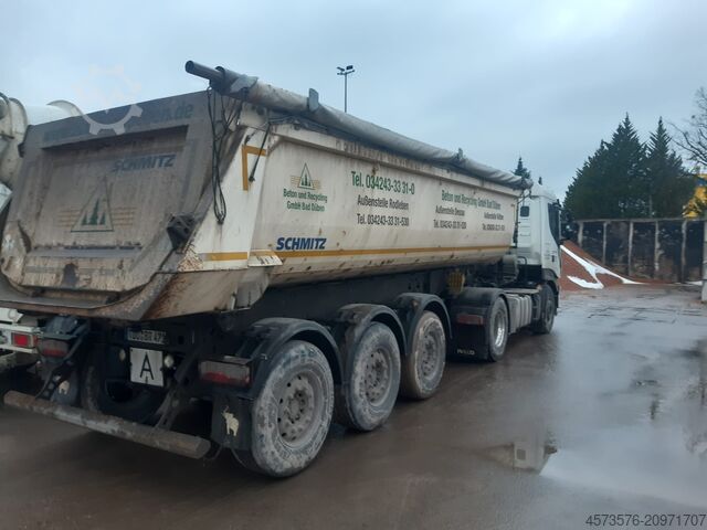 Unit traktor standar Iveco AS440T