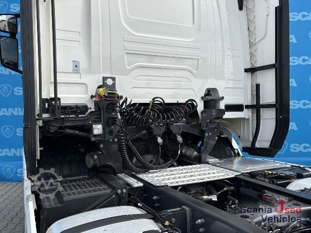 Tractora standard Scania R 460 A4x2NA DIFF-L RETARDER PARK AIRCO VECTO  3