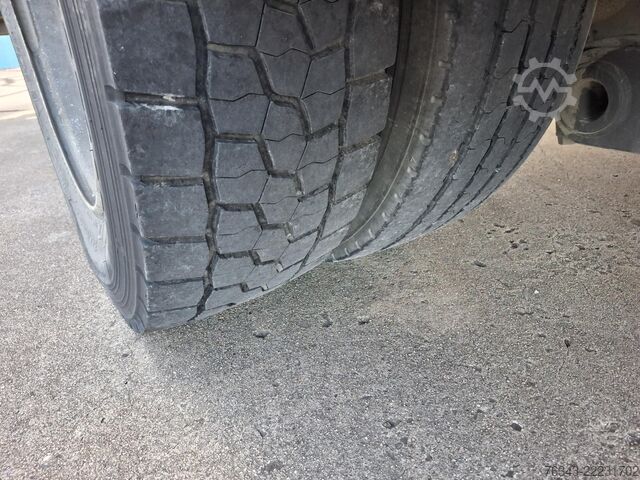 Camión caja Mercedes-Benz ATEGO 1218 L - E6