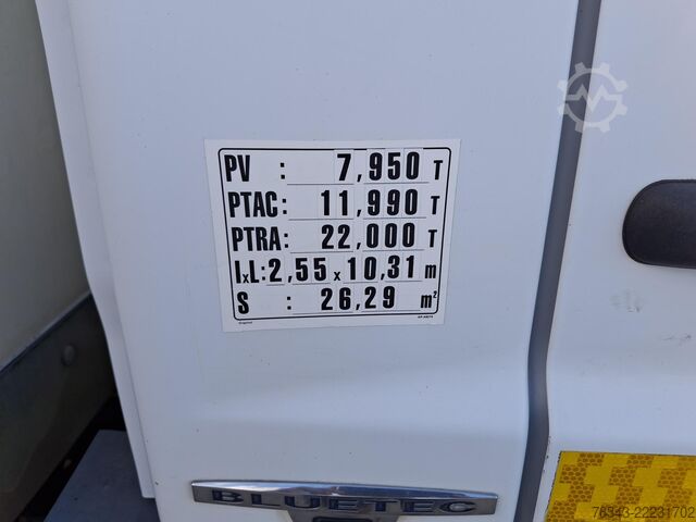 Camión caja Mercedes-Benz ATEGO 1218 L - E6