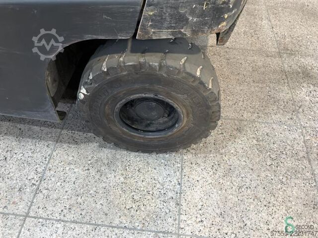 Kahveltõstuk Hyster E2.5XN