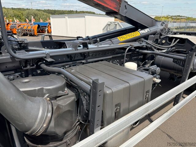 Muu IVECO Trakker 330 EEV- Winterdienst- Palfinger