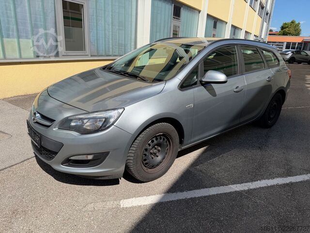 マイクロバス OPEL Astra J Sports Tourer Edition TÜV 2027