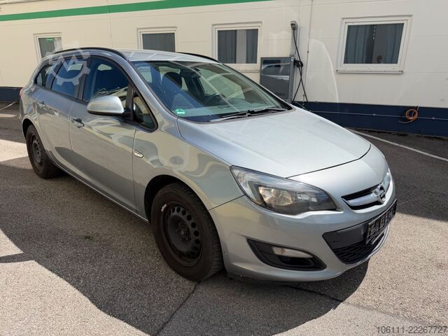 マイクロバス OPEL Astra J Sports Tourer Edition TÜV 2027