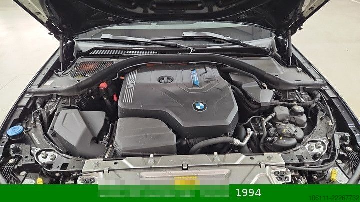 মিনিবাস BMW 330e Touring AHK Abstand Tempomat Keyless