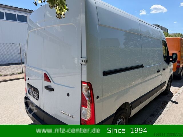 Dodávka s vysokou střechou RENAULT Master III Kasten 2,3 dCi  99KW L2H2 HKa 3,3t