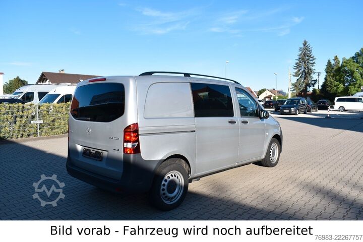 Minibus MERCEDES-BENZ Vito Mixto 114 CDI 4x4 kompakt Autom. 2xSchiebet