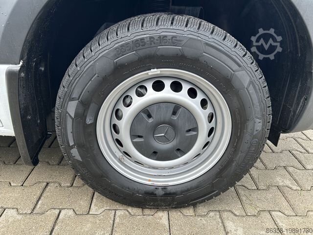 Minibuss MERCEDES-BENZ Sprinter 311 Tourer L2H1 Rampe + Rollstuhlplatz