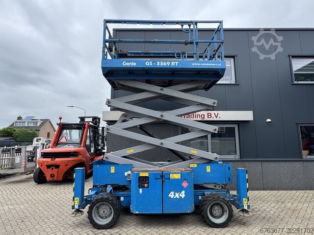 Genie GS 3369 RT Arbeitsbühne / Hubarbeitsbühne, 12m Arbeitshöhe, 4x4 Kubota DIESEL, Baujahr 2014 GENIE GS 3369 RT  Hoogwerker / Arbeitsbuhne 12mtr werkhoogte 4x4 Kubota DIESEL 2014