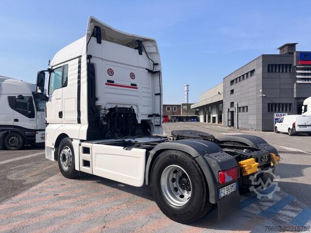 Standart çekici ünitesi MAN TGX 510