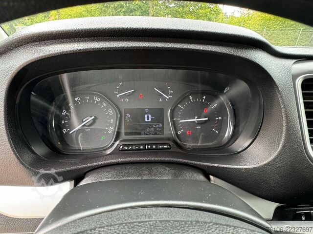 Κλειστό βαν OPEL Vivaro Kasten Edition L  Doppelkabine *Navi*Ahk*