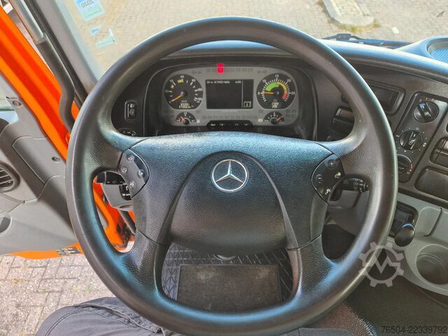हुक आर्म सिस्टम Mercedes-Benz Actros 3241 8X4 Containersysteem/ 20T HMF crane...