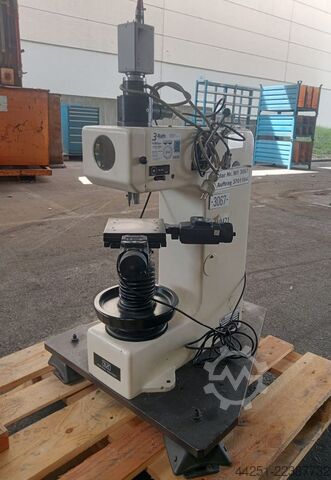 小载荷和显微硬度测试仪 Instron Wolpert V-Testor 4562