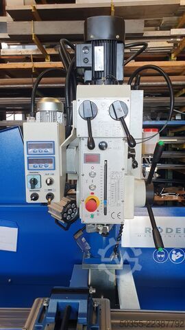 Taladradora de perfiles, máquina de taladrado para piezas largas RÖDER PBA 3000