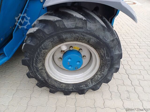 Manipulatoare telescopic fix Merlo TF 33.7G