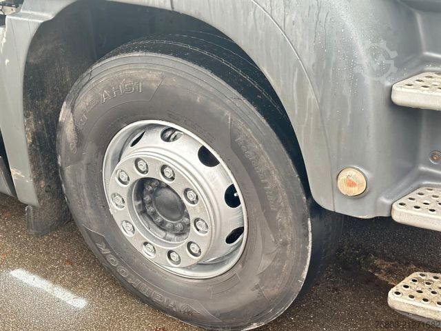 Cần cẩu gắn trên xe tải MAN TGS 26.440 Baustoff Palfinger PK 18001L Lenk