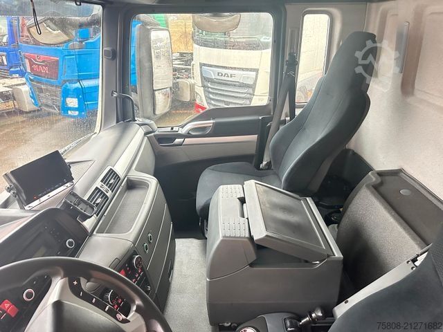 Cần cẩu gắn trên xe tải MAN TGS 26.440 Baustoff Palfinger PK 18001L Lenk