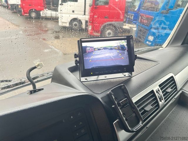 Cần cẩu gắn trên xe tải MAN TGS 26.440 Baustoff Palfinger PK 18001L Lenk