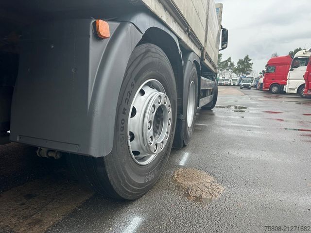 Cần cẩu gắn trên xe tải MAN TGS 26.440 Baustoff Palfinger PK 18001L Lenk