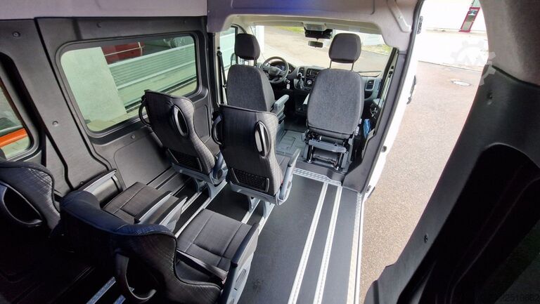 Minibus FIAT Fiat Ducato 9 Sitzer Systemboden Rolli Stock