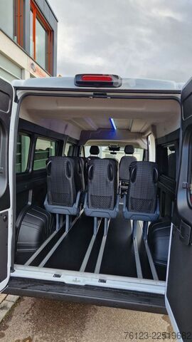 Minibus FIAT Fiat Ducato 9 Sitzer Systemboden Rolli Stock