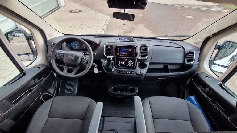 Minibus FIAT Fiat Ducato 9 Sitzer Systemboden Rolli Stock
