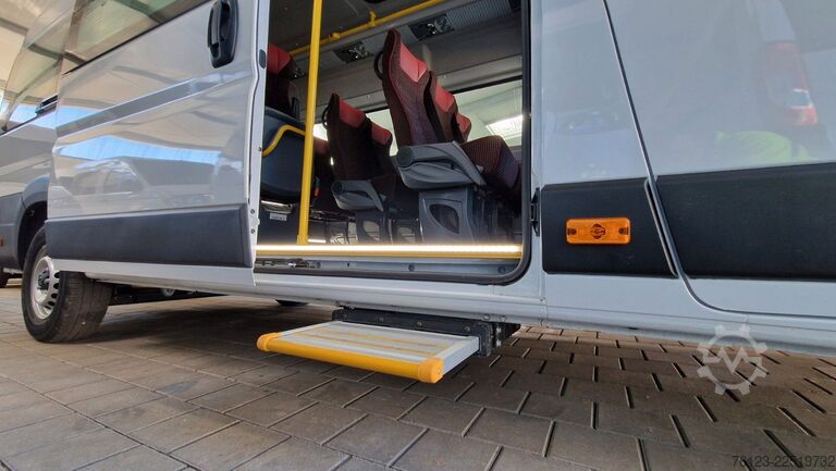 Minibus FIAT 2x  Opel Movano 18 SS  in Stock Fiat Ducato