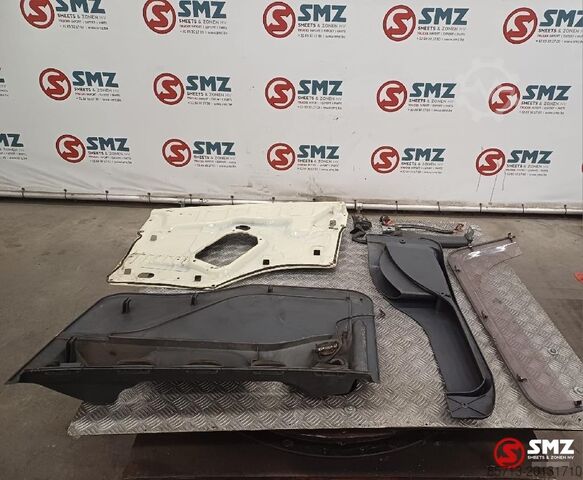 Puerta Scania Occ deur links + binnenbekleding 4 Serie Torpedo S