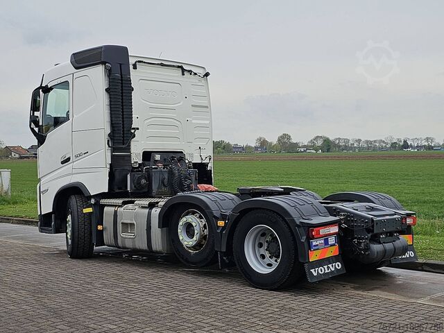 Standard-SZM VOLVO FH 500 FH5 6X2 STEERED PTO