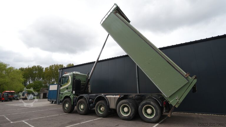 Ανατρεπόμενο φορτηγό MAN TGS 49.500 10X8 Tipper 219.400km