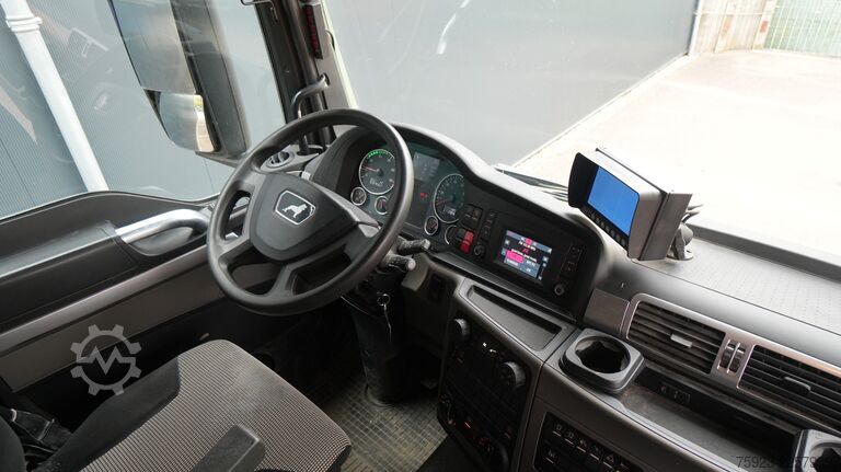 Ανατρεπόμενο φορτηγό MAN TGS 49.500 10X8 Tipper 219.400km