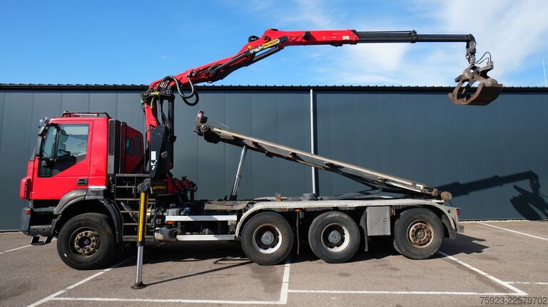 Φορτηγό γερανού Iveco Trakker 410 8x4 Cable system with Crane