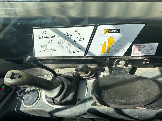 Other JCB 520-40 / 2017 BJ / 2.297 Bh / 4 Meter / 2 Tonnen