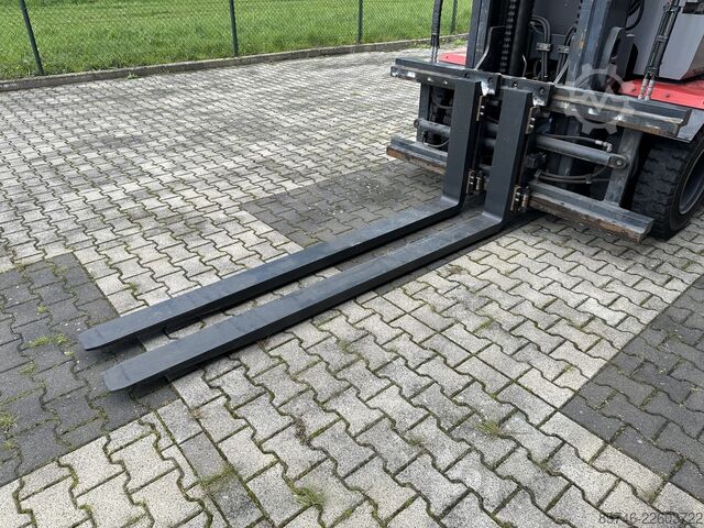 ECF 80 / 6 * (8,0 T à 600 mm !!) * Batterie NEUVE !! KALMAR ECF 80 / 6 * ( 8.0 T @ 600 MM !! )  * NEW battery !!