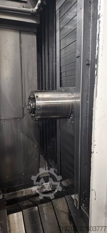 Pusat pemesinan mendatar Okuma MB-500H