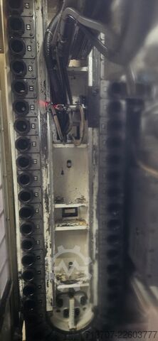 Pusat pemesinan mendatar Okuma MB-500H