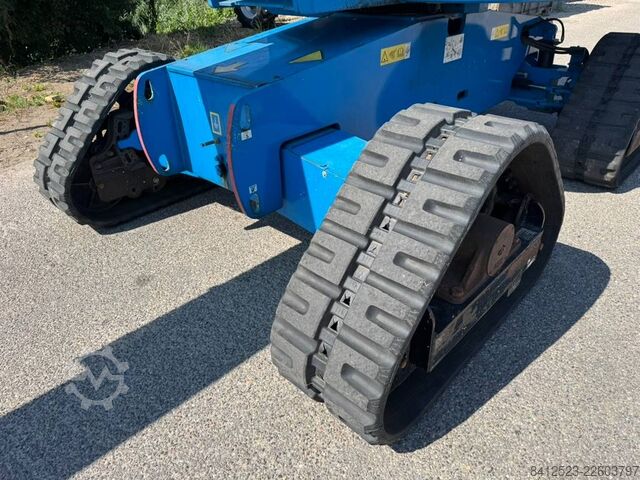 Plataforma telescópica Genie S 65 Trax