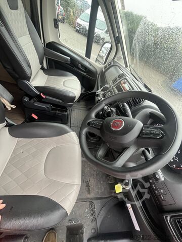Caravan/camper 2024 Fiat Ducato Weinsberg Carabus | Manuale | Tetto a Soffietto