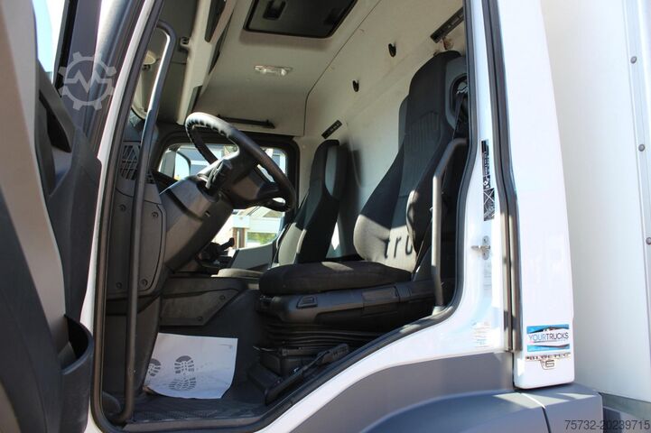 ボックス型トラック Mercedes-Benz Antos 1830 E6 Koffer 7,7m   LBW   Rolltor