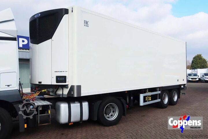 রেফ্রিজারেটেড/হিমায়িত পরিবহন SOR IBERICA City trailer Koel/Vries+ klep 2500kg Bi-temp Ca...