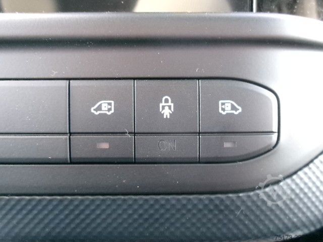 Minibús FORD Transit Custom Kombi 320 L2H1 Limited AHK LED