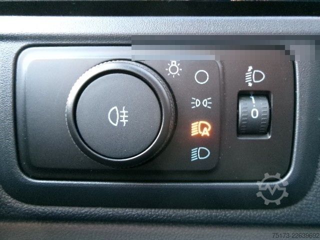Minibús FORD Transit Custom Kombi 320 L2H1 Limited AHK LED