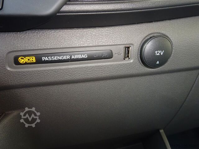Fourgon surélevé FORD Transit 350 L4H3 Trend Kasten Navi WiPa ACC