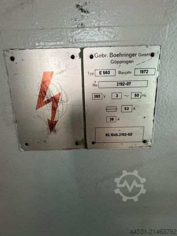 सायकल-नियंत्रित लेथ VDF E 560